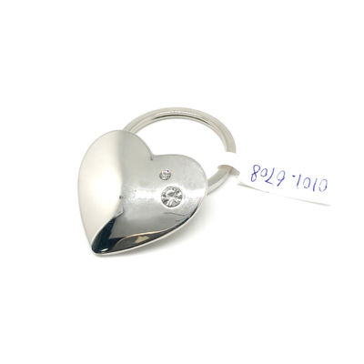 Logo Gedrukt Liefste Metalen Sleutel Charme / Schattige Sleutelring Gepersonaliseerd Geschenk Souvenir Botvorm Houder