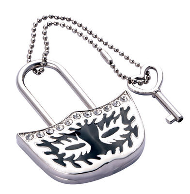 Gepersonaliseerde vorm metalen sleutelhanger Gepersonaliseerd cadeau voor campagnes Dagelijks gebruik
