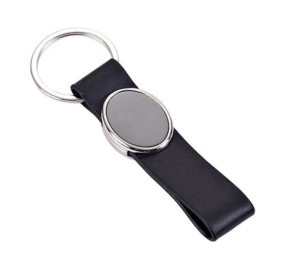 Gepersonaliseerde sleutelketting uit echt leer verkrijgbaar in verschillende kleuren en patronen