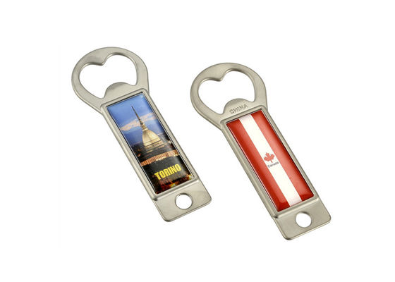 Het gepersonaliseerde van de de kettings Houten Flesopener van de Metaalwijn Zeer belangrijke Zeer belangrijke Zeer belangrijke de ketting Epoxy Overkoepelen