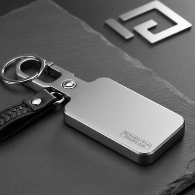 Goede prijs Duurzame metalen sleutelhouder OEM ODM Materiaal Sleutelhanger Accessoire voor bedrijfsbranding en gepersonaliseerde logo-gravure online