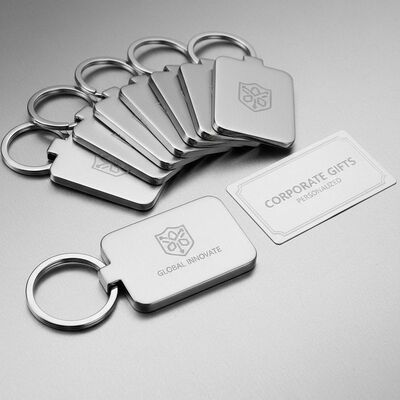 Goede prijs Zinklegering Metalen Sleutelhangerhouder Gepersonaliseerd Logo Ideaal voor Relatiegeschenken en Gepersonaliseerde Sleutelhangerhouder Vereisten online